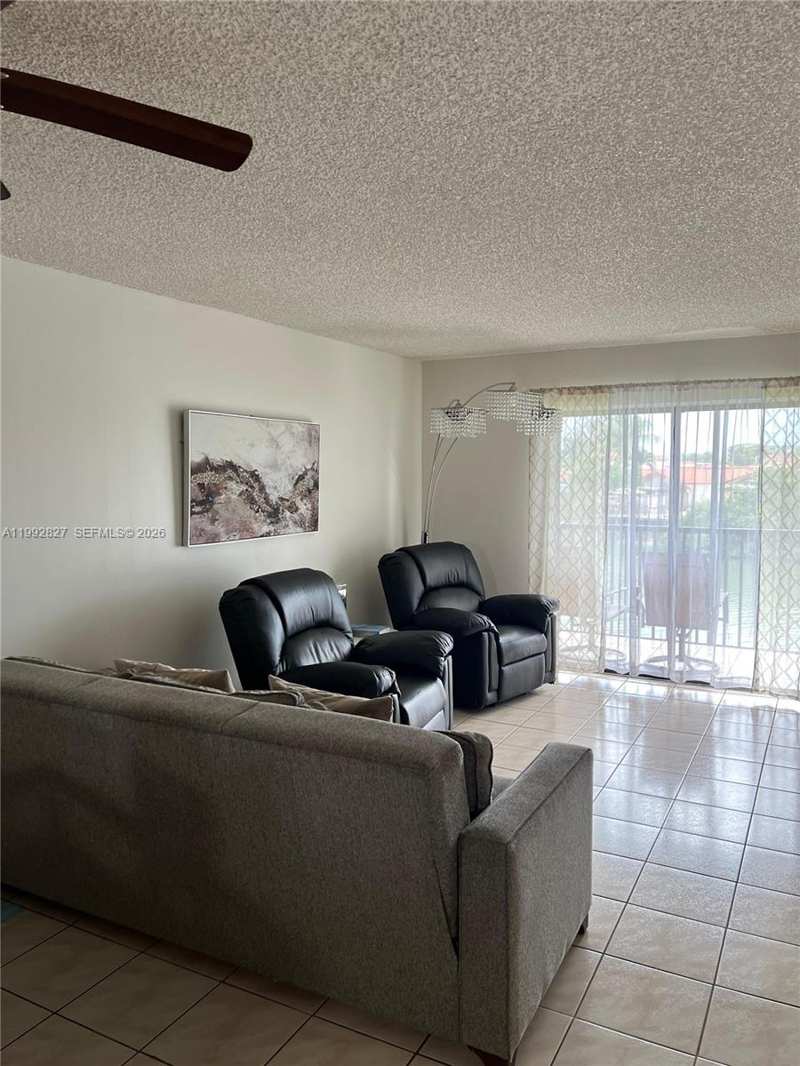 6465 W 27th Ave # 202, Hialeah FL 33016