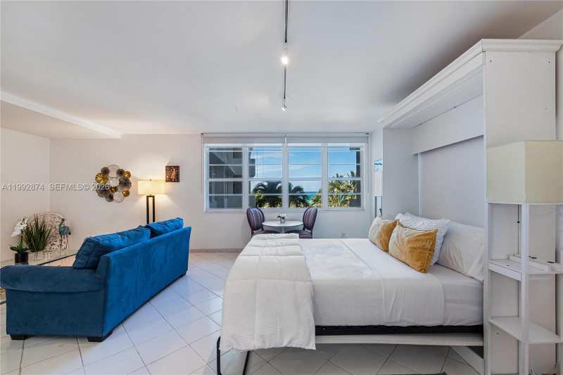100 Lincoln Rd # 515, Miami Beach FL 33139