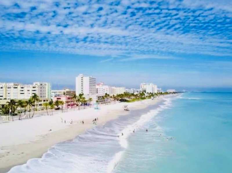 1425 Arthur # 514B, Hollywood FL 33020