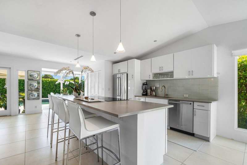 2320 Las Casitas Drive, Wellington FL 33414