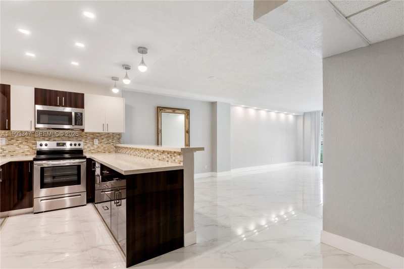 19380 Collins Ave # 507, Sunny Isles Beach FL 33160