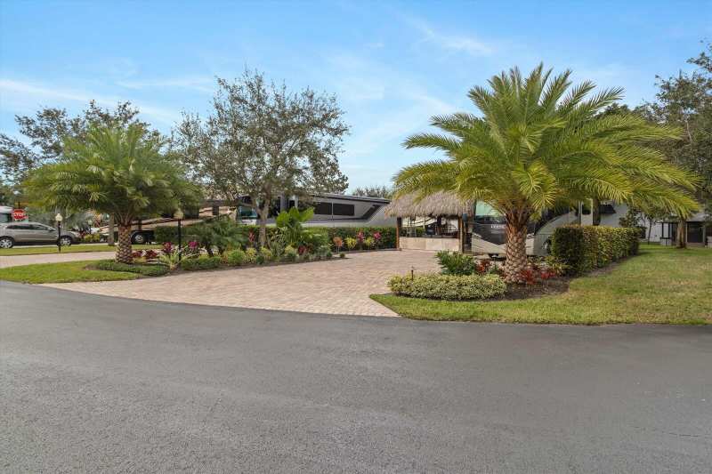 204 N Cortez Drive # 204, Margate FL 33068