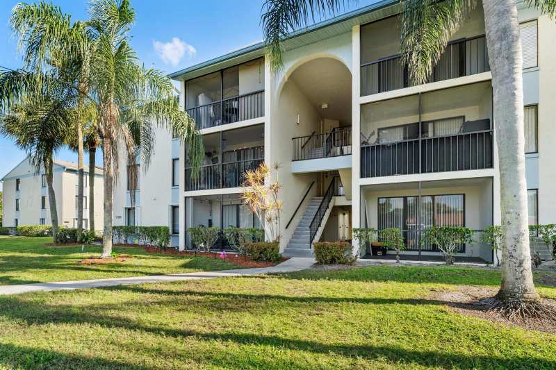 1108 Green Pine Boulevard # A3, West Palm Beach FL 33409