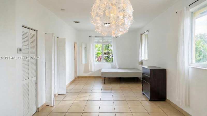 404 NE 27th St # 2A, Miami FL 33137