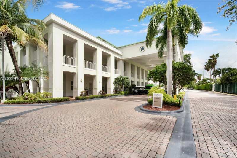 5300 NW 87th Ave # 310, Doral FL 33178