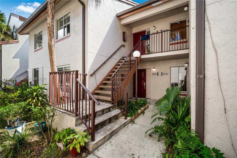 13924 SW 90th Ter # 13924, Miami FL 33186