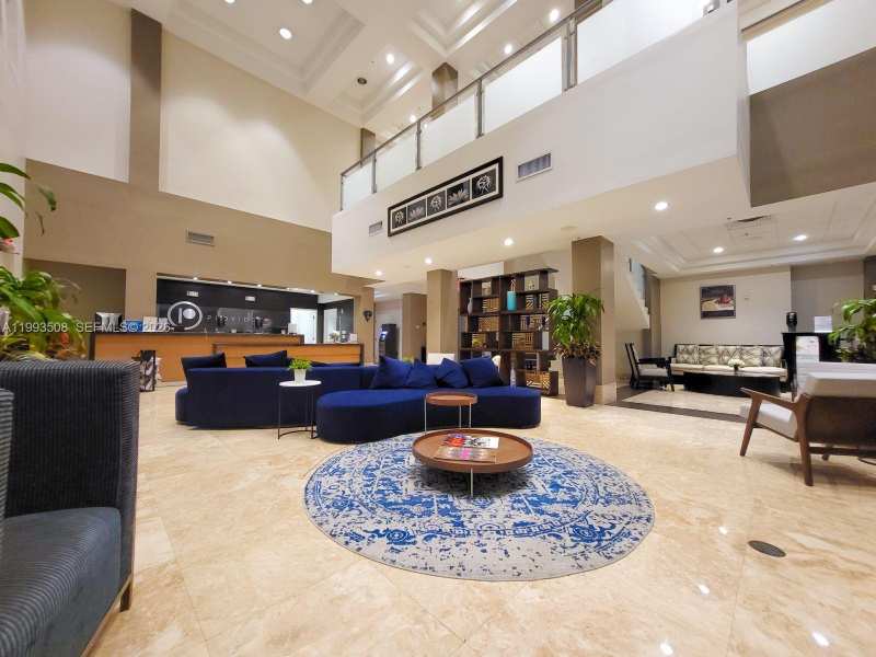 5300 NW 87th Ave # 404, Doral FL 33178