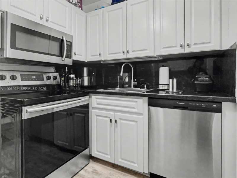 2270 NE 68th St # 1901, Fort Lauderdale FL 33308
