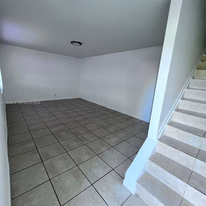5721 Blueberry Ct # 125, Lauderhill FL 33313