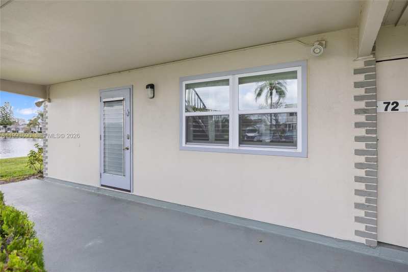 72 Monaco B # 72, Delray Beach FL 33446
