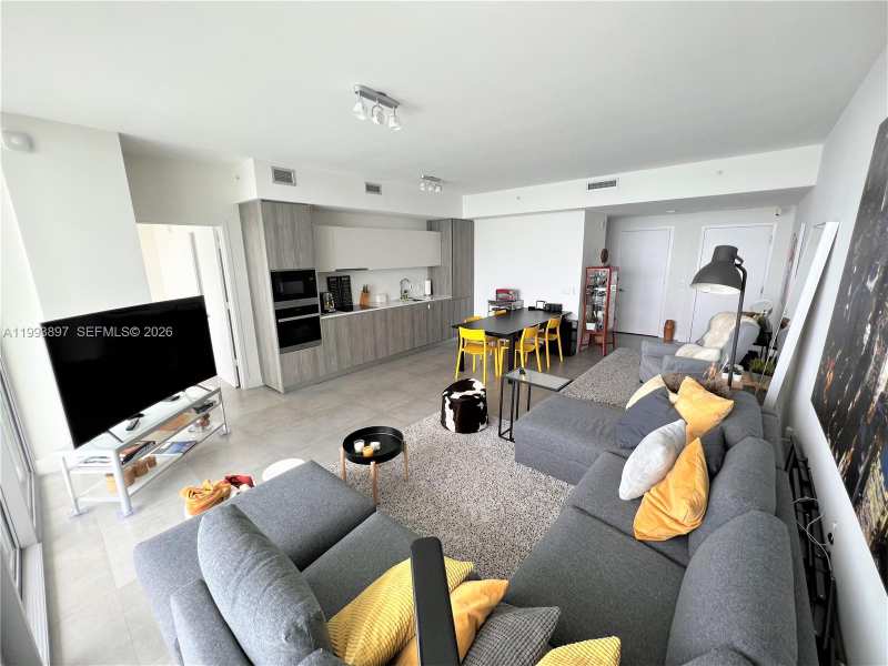 2900 NE 7th Ave # 2204, Miami FL 33137