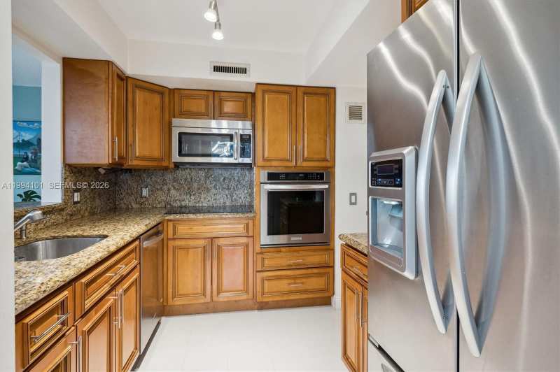 3505 S Ocean Dr # 201, Hollywood FL 33019