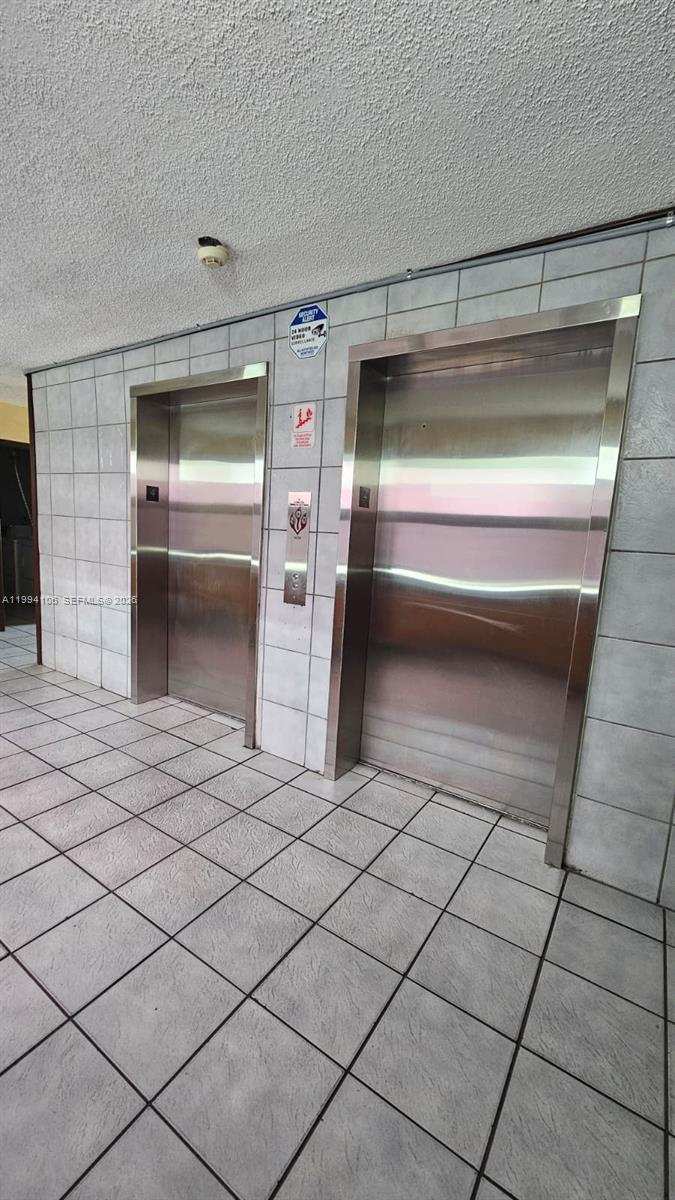 8075 NW 7th St # 401, Miami FL 33126