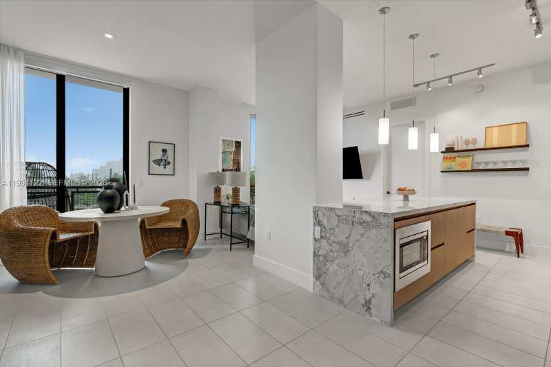 1030 15th St, Miami Beach FL 33139