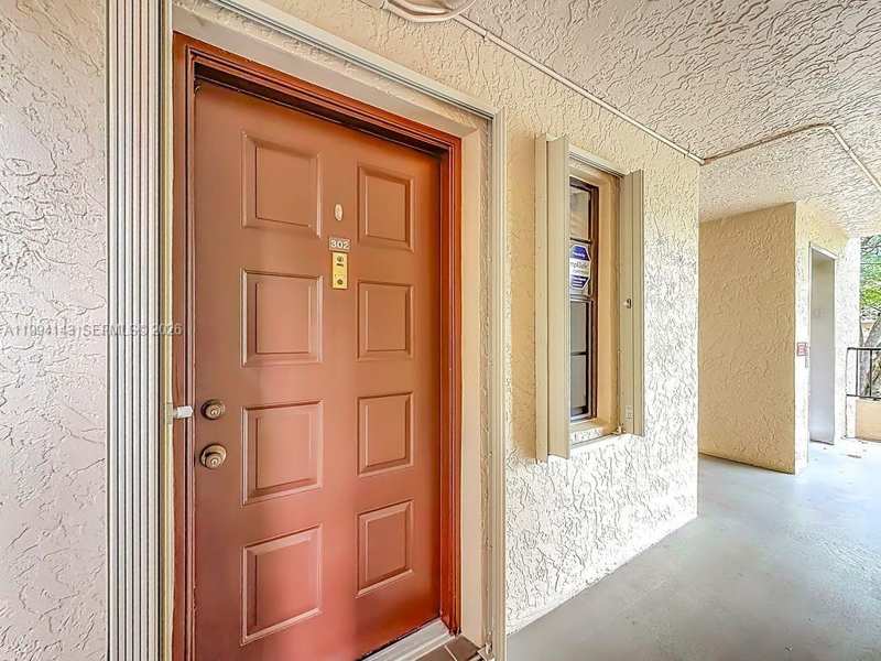 10401 W Broward Blvd # 302, Plantation FL 33324