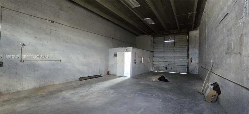 2122 SW 58th Ter, West Park FL 33023