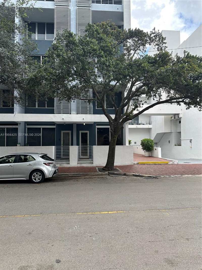 3339 Virginia St # 127, Miami FL 33133