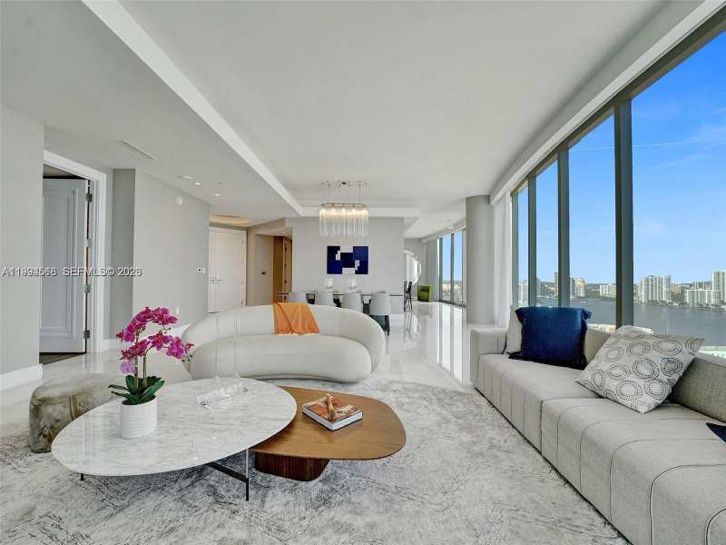 17901 COLLINS # 2301, Sunny Isles Beach FL 33160