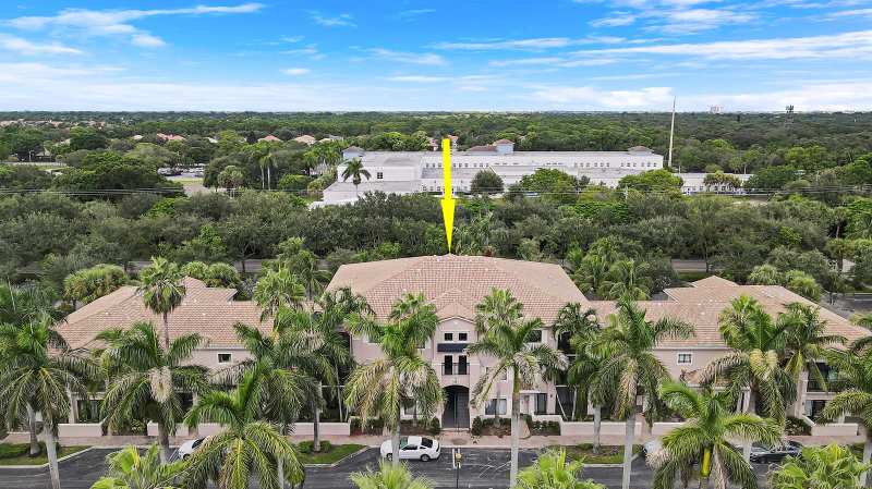 2802 Sarento Place # 204, Palm Beach Gardens FL 33410