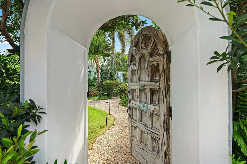 7704 Martin Avenue, West Palm Beach FL 33405