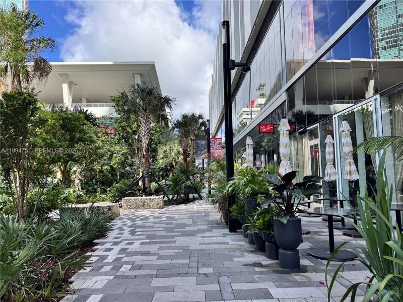 159 NE 6 # 4508, Miami FL 33132