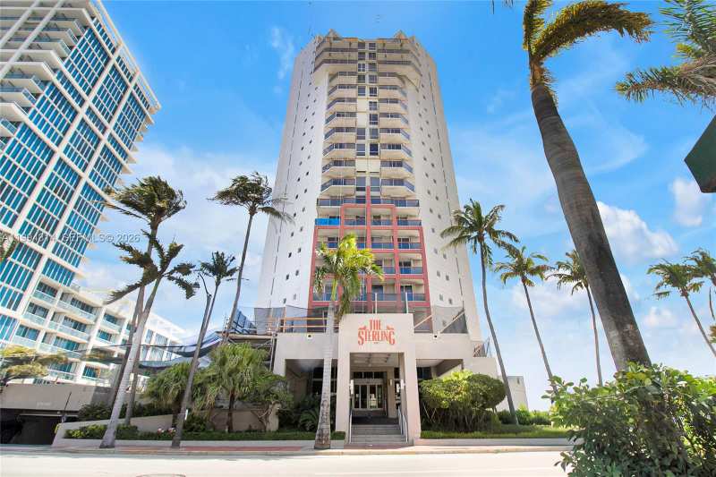 6767 Collins Ave # 504, Miami Beach FL 33141