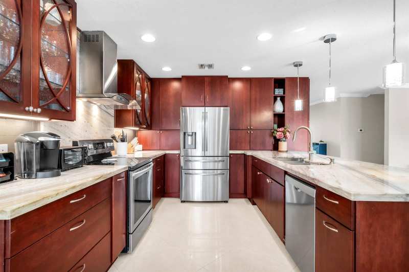 3250 Lakeview Boulevard, Delray Beach FL 33445
