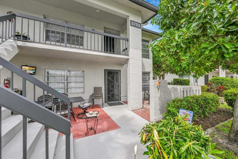 5759 Phoenix Palm Court # C, Delray Beach FL 33484