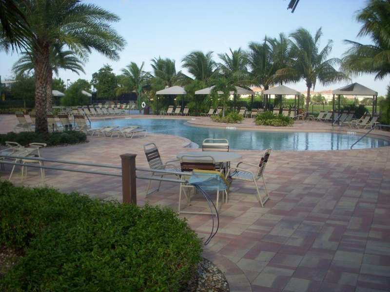 8887 Chestnut Ridge Way, Boynton Beach FL 33473