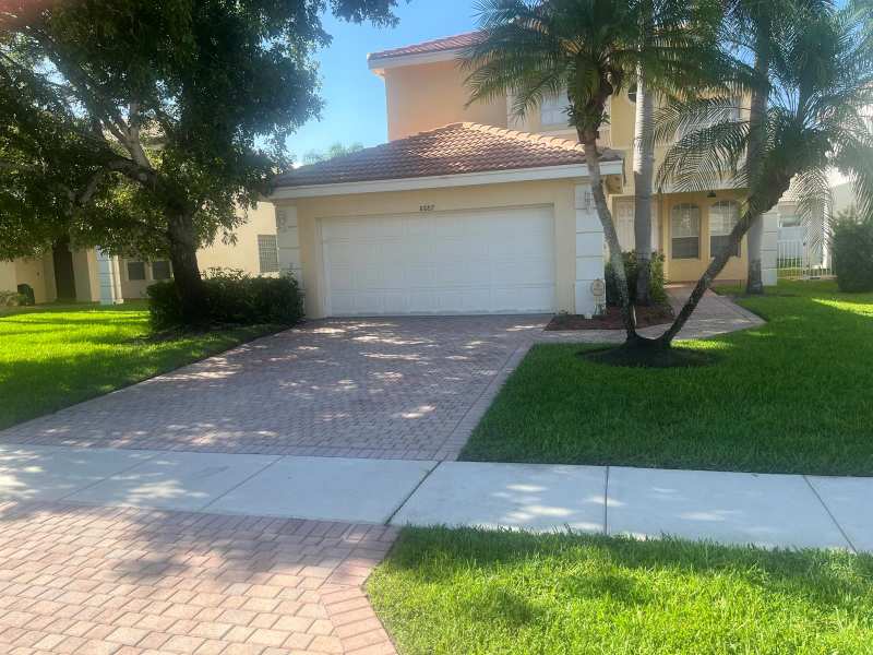 8887 Chestnut Ridge Way, Boynton Beach FL 33473