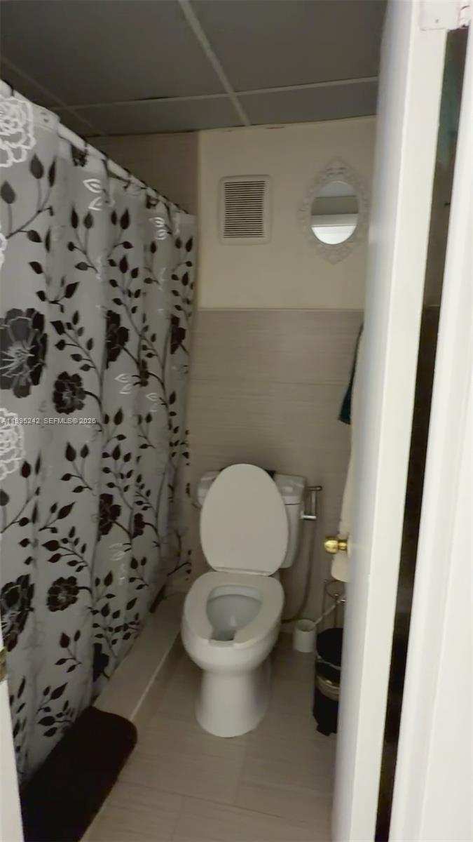 1225 W 35th St # 2A, Hialeah FL 33012