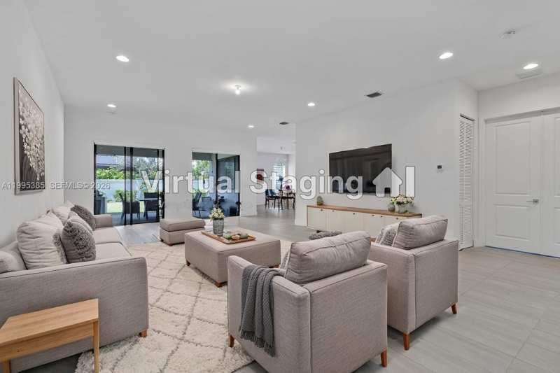 4528 SW 178th Ave, Miramar FL 33029