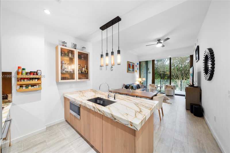 2831 S Bayshore Dr # 406, Miami FL 33133