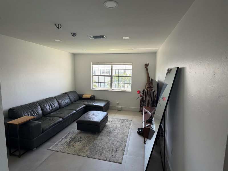 298 SW 6th Street # 2080, Boca Raton FL 33432