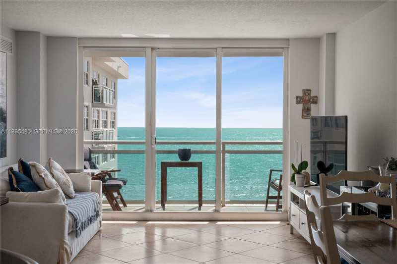 6917 Collins Ave # 1609, Miami Beach FL 33141