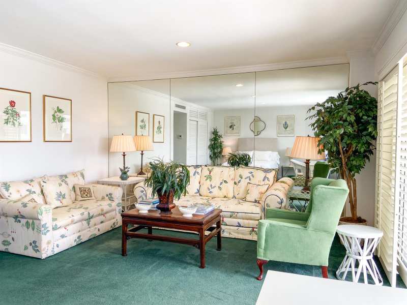 44 Cocoanut Row # 610a, Palm Beach FL 33480