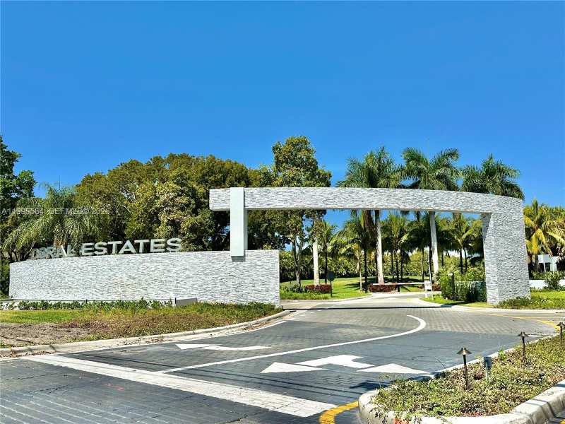 5023 NW 94th Doral Pl # 5023, Doral FL 33178