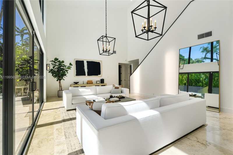 3782 El Prado Blvd # 1, Miami FL 33133