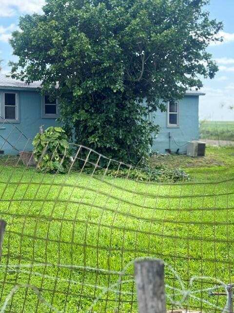 210 SW 12th Avenue SW, South Bay FL 33493