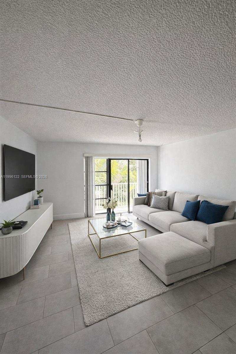 1220 71st St # 38, Miami Beach FL 33141