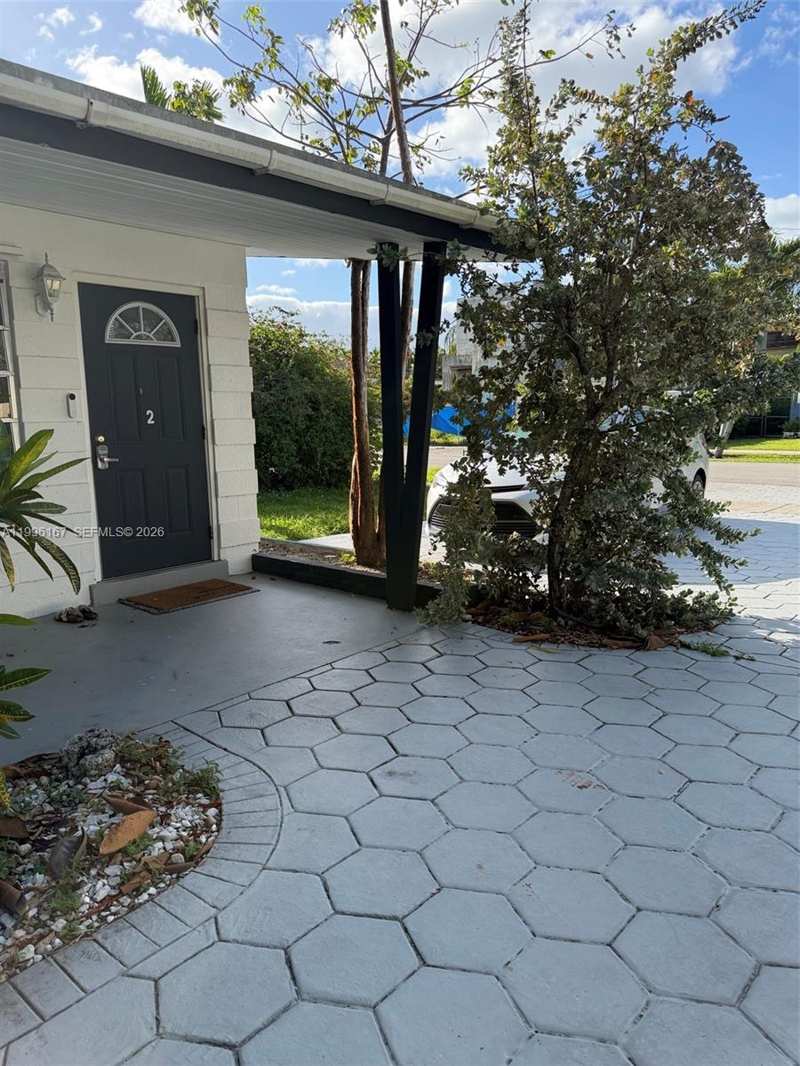 821 NE 6th St # 2, Hallandale Beach FL 33009