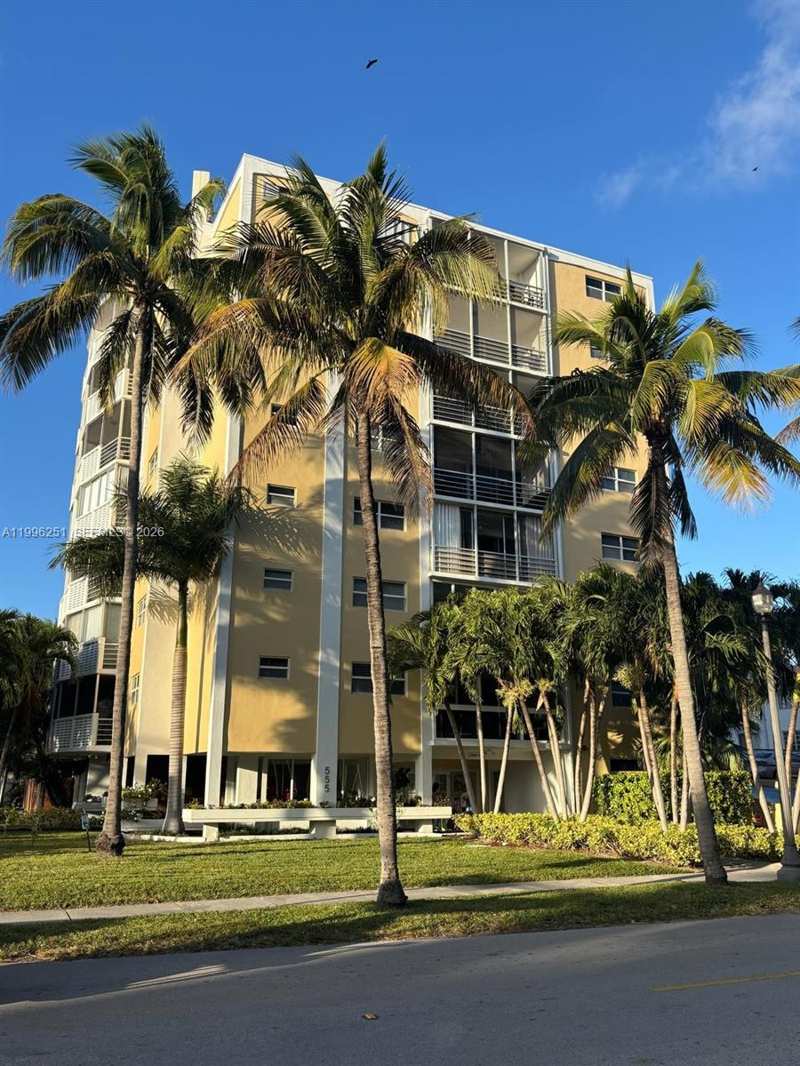 555 Crandon Blvd # 43, Key Biscayne FL 33149
