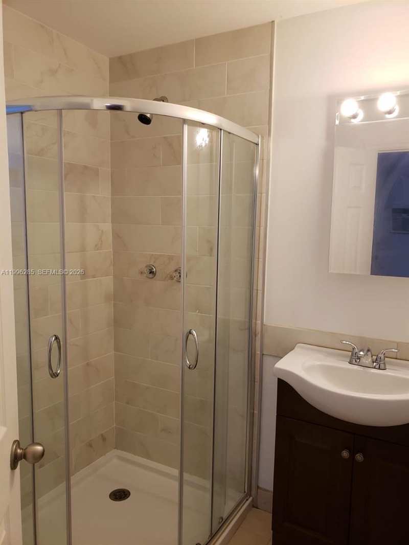 2481 SW 11 st, Miami FL 33135
