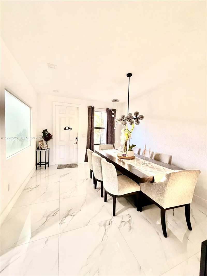4237 SW 164th Path # 4237, Miami FL 33185