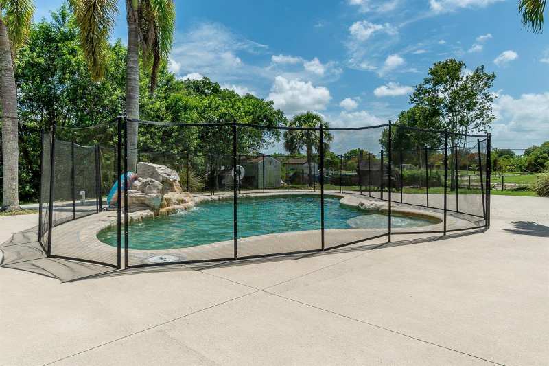 17468 N 38th Rd Road N, FL 33470