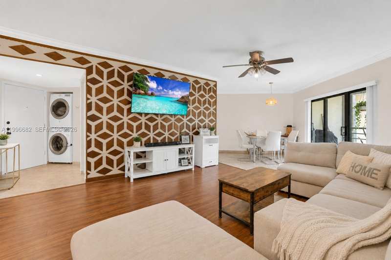 6755 W Broward Blvd # 405, Plantation FL 33317
