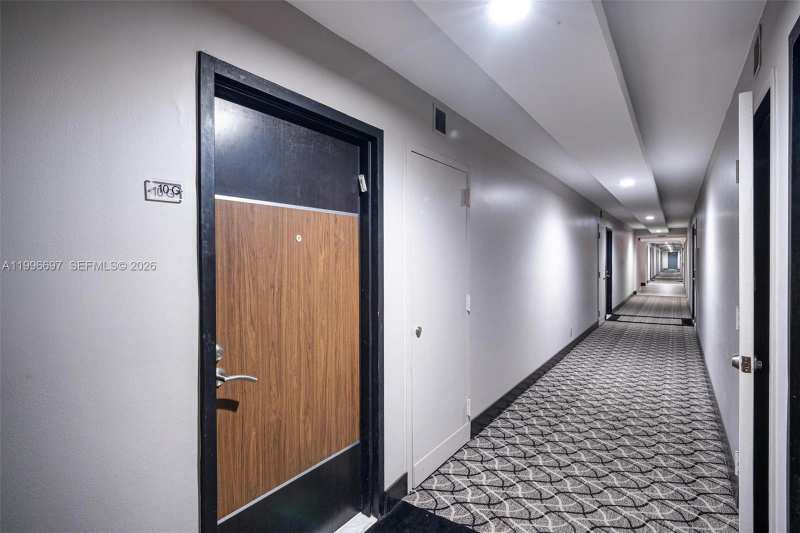 1500 S Ocean Dr # G10, Hollywood FL 33019