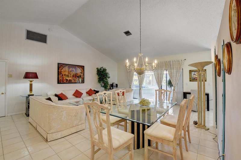 9565 El Clair Ranch Road, Boynton Beach FL 33437