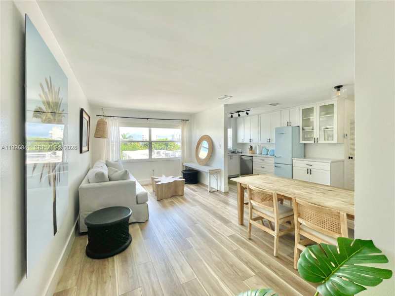 221 Meridian Ave # 507, Miami Beach FL 33139