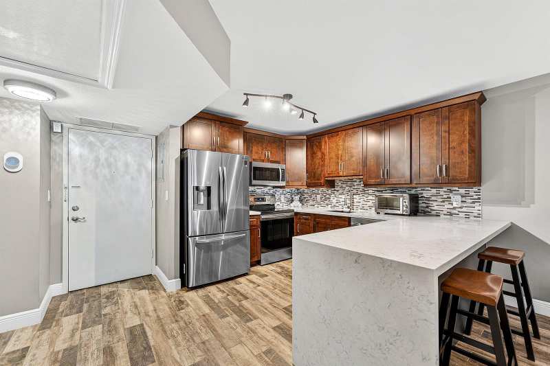 101 E Mcnab Road # 304, Pompano Beach FL 33060